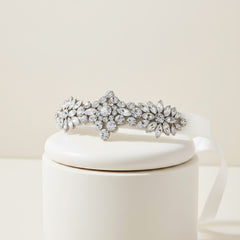 Exquisite Ribbon Headpiece -LH4