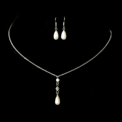 ATHENA COLLECTION - Simply Chic Pearl Necklace Set - NK136