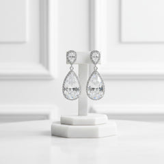 CUBIC ZIRCONIA COLLECTION - SPARKLING CRYSTAL DROP EARRINGS - CZER413