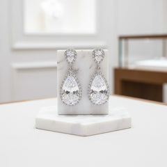 CUBIC ZIRCONIA COLLECTION - SPARKLING CRYSTAL DROP EARRINGS - CZER413