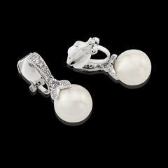 CUBIC ZIRCONIA COLLECTION - CLIP-ON OPULENCE PEARL EARRINGS -(CZER420) - (CLIP-ON)