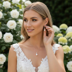 CUBIC ZIRCONIA COLLECTION - VINTAGE HEIRLOOM NECKLACE - CZNK72 GOLD