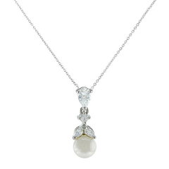 CUBIC ZIRCONIA COLLECTION - GRACEFUL PEARL NECKLACE- SILVER (CZNK76)