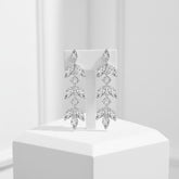 CUBIC ZIRCONIA COLLECTION - DAINTY DROP SPARKLE EARRINGS - CZER452 SILVER