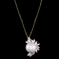 CUBIC ZIRCONIA COLLECTION - DAZZLING PEARL PENDANT - CZNK73 (18K GOLD)
