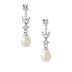 CUBIC ZIRCONIA COLLECTION - DAINTY PEARL EARRINGS - CZER458
