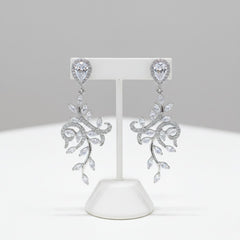 CUBIC ZIRCONIA COLLECTION - CRYSTAL SPLENDOUR EARRINGS - CZER465