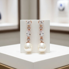 CUBIC ZIRCONIA COLLECTION - GLAM PEARL DROP EARRINGS - CZER363 ROSE GOLD