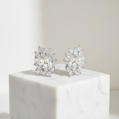 CUBIC ZIRCONIA COLLECTION - ETERNALLY PEARL EARRINGS - CZER477