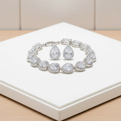 CUBIC ZIRCONIA COLLECTION - CRYSTAL TREASURE BRACELET SET - SILVER