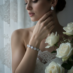 CUBIC ZIRCONIA COLLECTION - CRYSTAL TREASURE BRACELET SET - SILVER