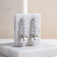 CUBIC ZIRCONIA COLLECTION - ENCHANTING PEARL EARRINGS -CZER857 SILVER