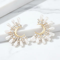 ATHENA COLLECTION - PEARL STATEMENT EARRINGS - CZER868 GOLD