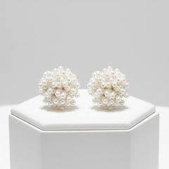 ATHENA COLLECTION - PEARL CLUSTER EARRINGS - CZER873 IVORY