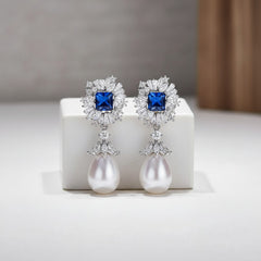 CUBIC ZIRCONIA COLLECTION - SPARKING BLUE EARRINGS - CZER905