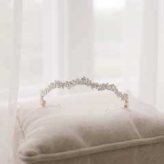 CUBIC ZIRCONIA COLLECTION - EXQUISITE CRYSTAL HEADBAND - AHB228