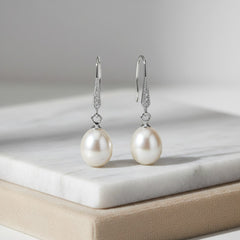 CUBIC ZIRCONIA COLLECTION - CHIC FRESHWATER PEARL EARRINGS - CZER925 SILVER