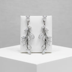 CUBIC ZIRCONIA COLLECTION - DAINTY VINE EARRINGS - CZER926 SILVER