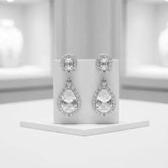 CUBIC ZIRCONIA COLLECTION - Chic Crystal Earrings - CZER369