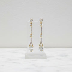 CUBIC ZIRCONIA COLLECTION - GOLD DAINTY SPARKLE EARRINGS - CZER374