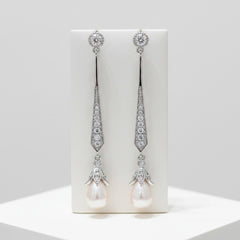 Cubic Zirconia Collection - Glitzy Pearl drop earrings - CZER379