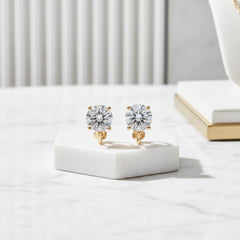 CUBIC ZIRCONIA COLLECTION - CZ SOLITAIRE - CLIP-ON EARRINGS - CZER380 (GOLD)