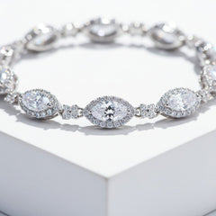 CUBIC ZIRCONIA COLLECTION - STYLISH STARLET BRACELET - BR183 SILVER
