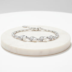 CUBIC ZIRCONIA COLLECTION - DAINTY PEARL BRACELET - SILVER