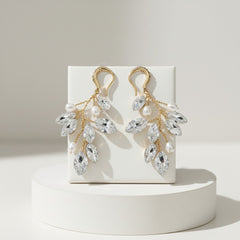ATHENA COLLECTION - PEARL VINE EARRINGS - (ER488) GOLD