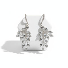 ATHENA COLLECTION - CHIC VINE EARRINGS - (ER489)SILVER