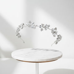 CUBIC ZIRCONIA COLLECTION - GLITZY SPARKLE HAIR VINE - HP170 SILVER