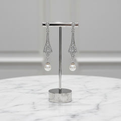 CUBIC ZIRCONIA COLLECTION - VINTAGE CRYSTAL DROP EARRINGS - CZER496 SILVER