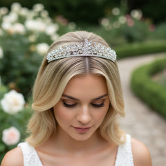 CUBIC ZIRCONIA COLLECTION - GLITZY TIARA - SILVER - AHB45