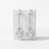 CUBIC ZIRCONIA COLLECTION - PEARL ELEGANCE EARRINGS - SILVER - CZER530