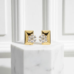 CUBIC ZIRCONIA COLLECTION - DAISY SPARKLE EARRINGS - 18K GOLD PLATED - CZER548