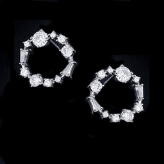 CUBIC ZIRCONIA COLLECTION - ETERNAL CRYSTAL EARRINGS - CZER556 SILVER