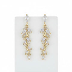 CUBIC ZIRCONIA COLLECTION - DAINTY STARLET EARRINGS - CZER559 (18K GOLD)
