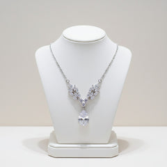 CUBIC ZIRCONIA COLLECTION - VINTAGE VINE NECKLACE - CZNK125 SILVER