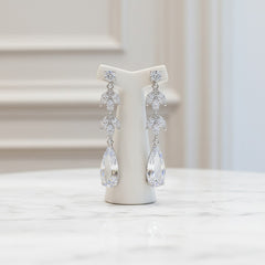 CUBIC ZIRCONIA COLLECTION - GLAM STARLET EARRINGS - CZER564 SILVER
