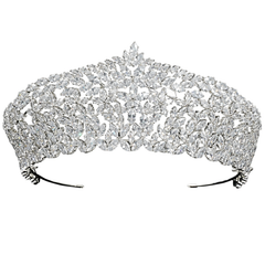CUBIC ZIRCONIA COLLECTION - RADIANCE LUXE CROWN - AHB72