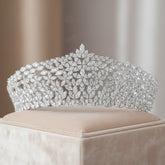 CUBIC ZIRCONIA COLLECTION - RADIANCE LUXE CROWN - AHB72