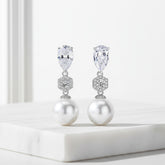 CUBIC ZIRCONIA COLLECTION - EXQUISITE PEARL DROP EARRINGS - SILVER CZER572