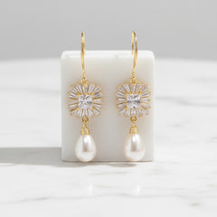 CUBIC ZIRCONIA COLLECTION - VINTAGE TREASURE EARRINGS - CZER575 GOLD