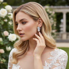 CUBIC ZIRCONIA COLLECTION - STARLET SPARKLE EARRINGS - CZER577