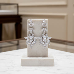 CUBIC ZIRCONIA COLLECTION - DAZZLING STARLET EARRINGS - CZER578
