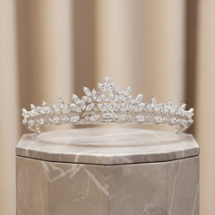 CUBIC ZIRCONIA COLLECTION - DIVINE CRYSTAL TIARA - AHB108