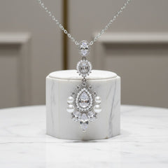 CUBIC ZIRCONIA COLLECTION - PEARL EXTRAVAGANCE NECKLACE - NK135 SILVER