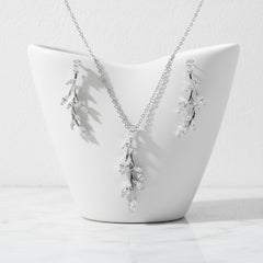 CUBIC ZIRCONIA COLLECTION - DAINTY VINE NECKLACE SET - NK138 SILVER