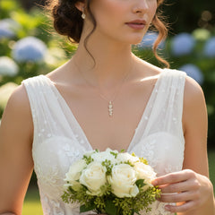 CZNK139 CUBIC ZIRCONIA COLLECTION -- DAINTY STARLET NECKLACE- CZNK139 (18K GOLD)
