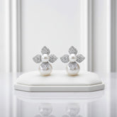 CUBIC ZIRCONIA COLLECTION - VINTAGE PEARL EARRINGS - CZER608 SILVER